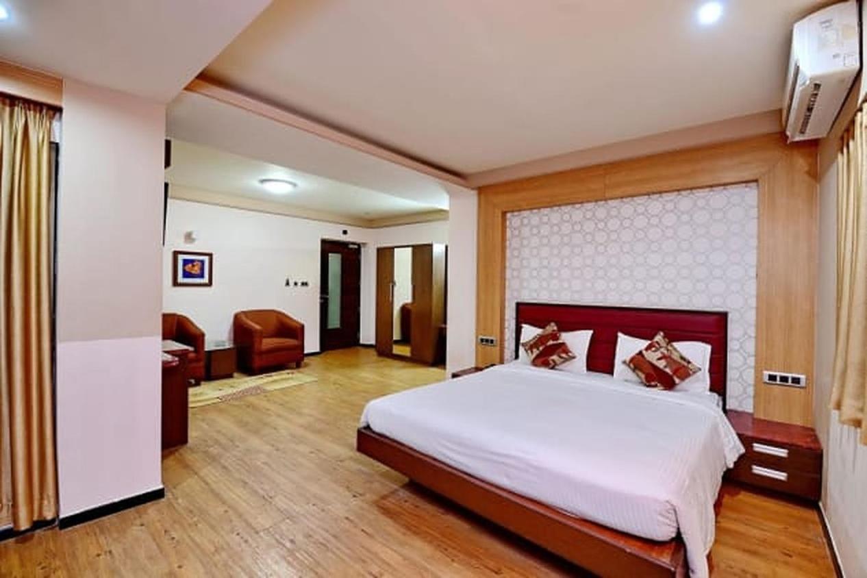 Gold Coast Beach Resort Puri Εξωτερικό φωτογραφία
