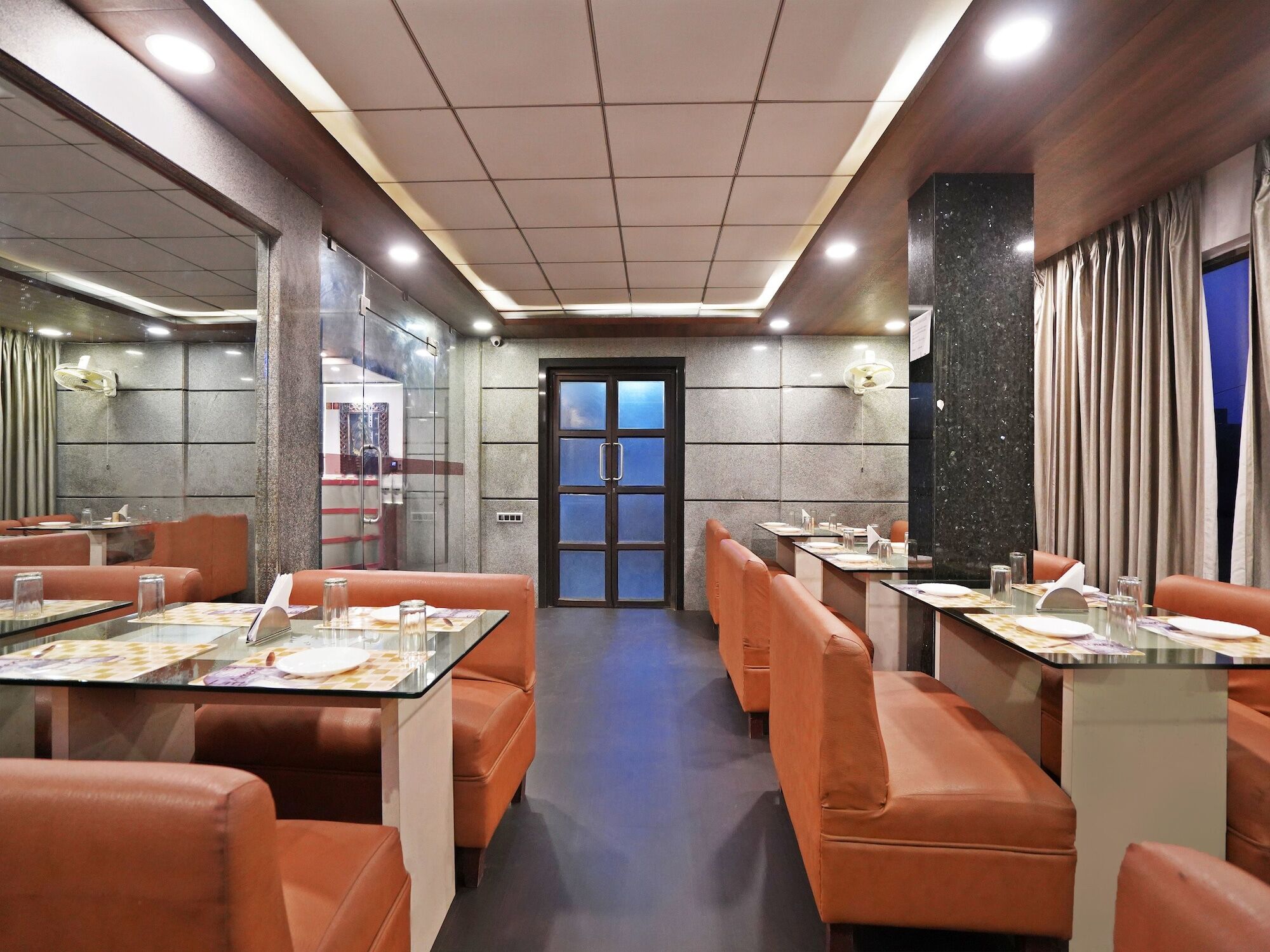 Gold Coast Beach Resort Puri Εξωτερικό φωτογραφία